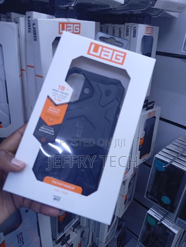 iPhone 17, Tactile Grip Texture Around the Edges Case - thumbnail 2