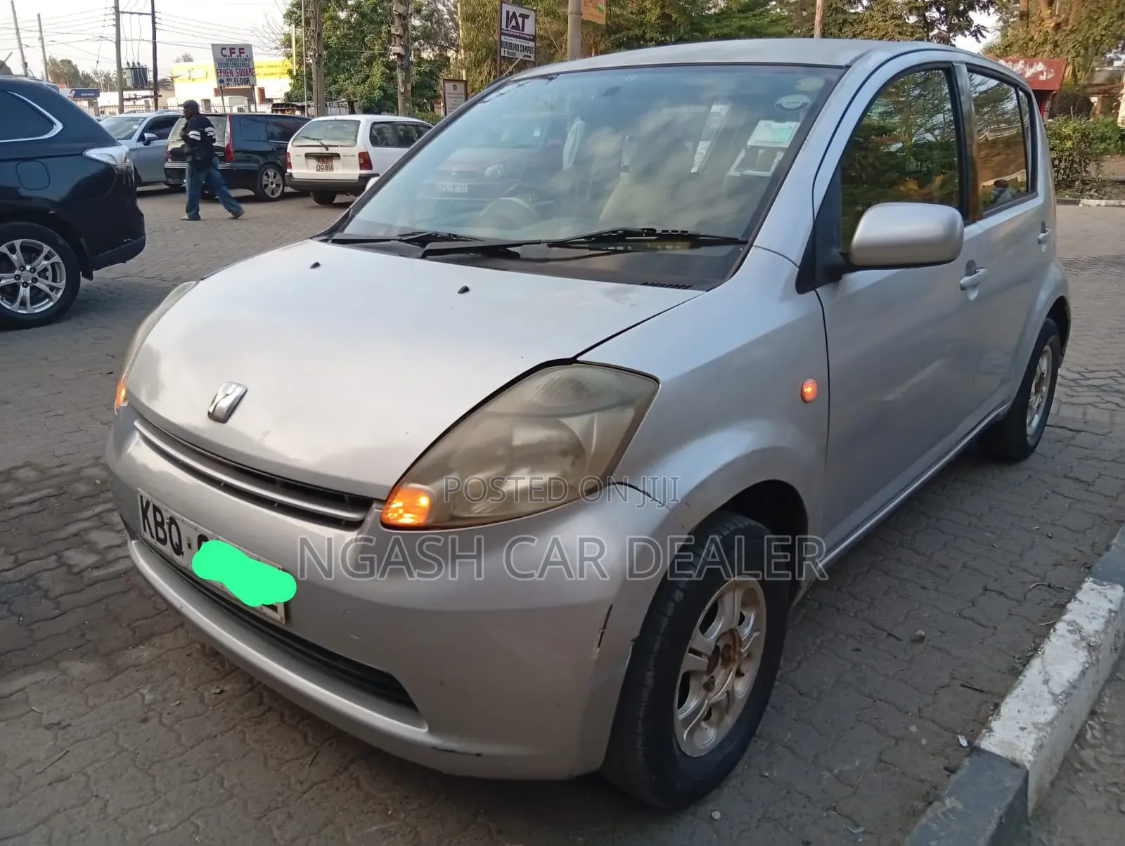 Toyota Passo 2004 Silver