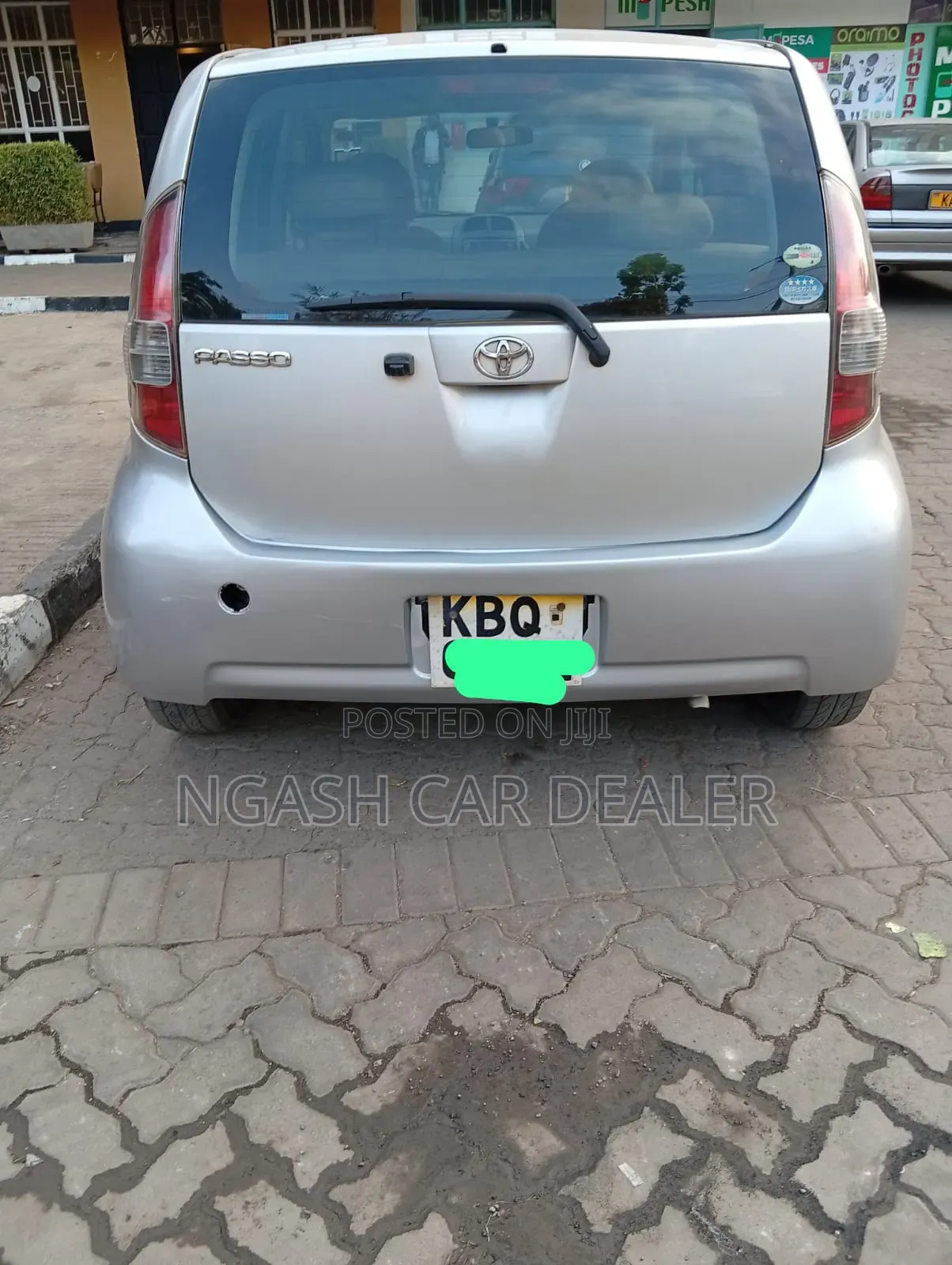 Toyota Passo 2004 Silver