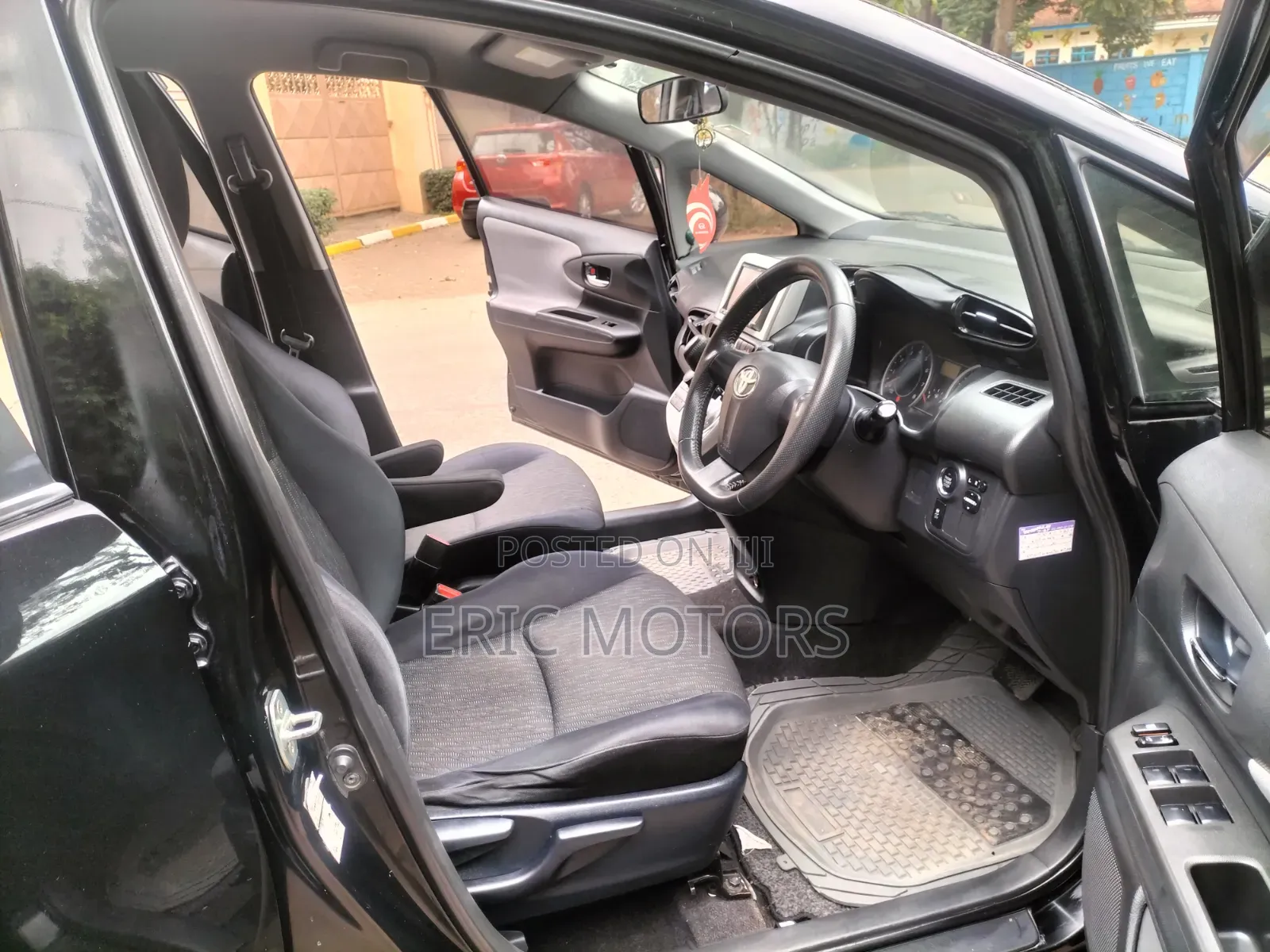 Toyota Wish 2012 Black