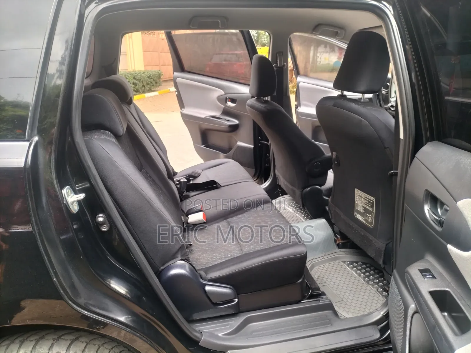 Toyota Wish 2012 Black