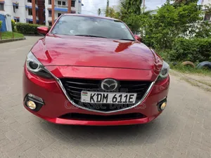 Mazda Axela 2016 Red