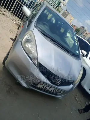 Honda Fit 2012 Silver