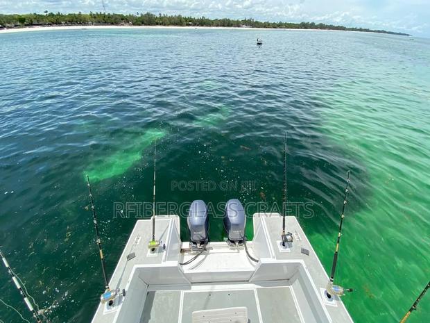 Sports Fishing Boat  - thumbnail 3