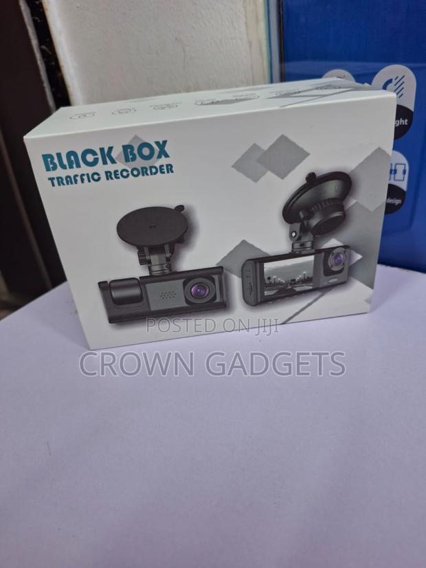 Full Hd Car Dash Cam With Night Vision and Loop Recording - thumbnail 2