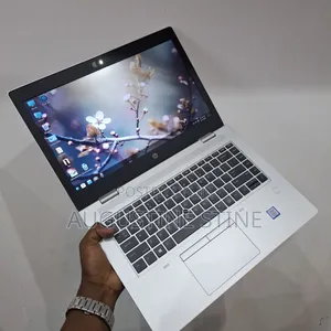 New Laptop HP EliteBook 830 G7 8GB Intel Core i7 SSD 256GB
