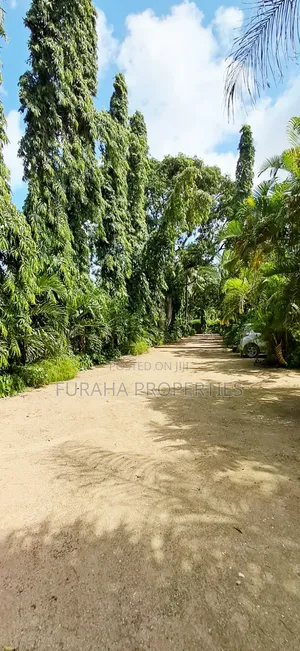 For Sale 2 Acres With a House Mtwapa