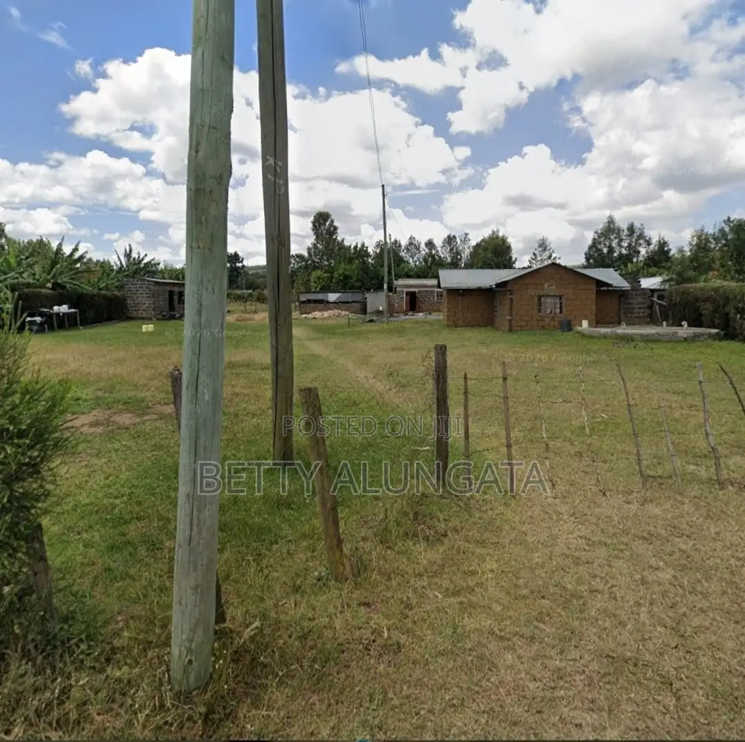 1/2 Plot of Land for Sale
