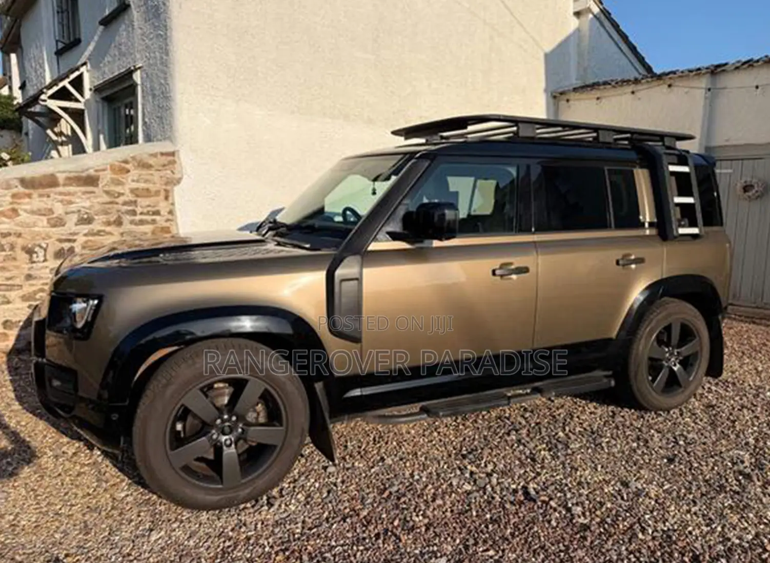 Land Rover Defender 2020