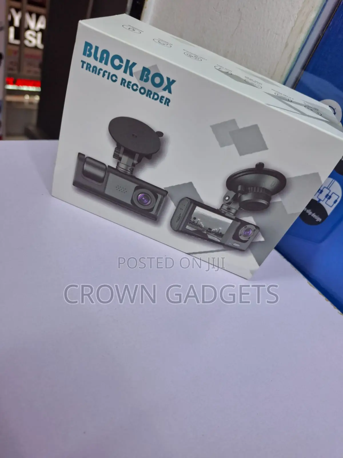 Car DVR Dash Camera With Night Vision and Parking Monitor