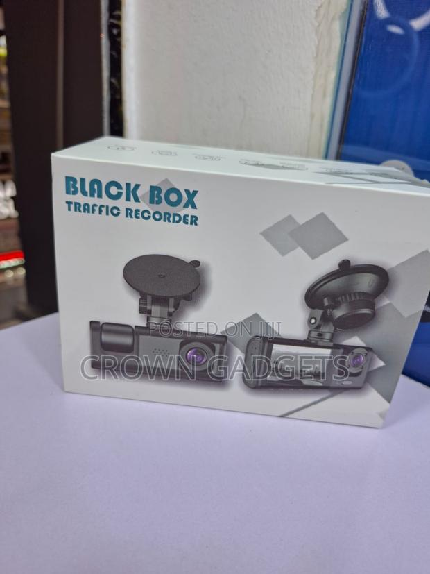 1080p Black Box Car DVR With Rear Camera and Night Vision - thumbnail 2