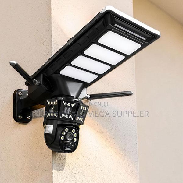 4g PTZ Smartphone App Control Solar Camera With Led Solar Street Light - main view