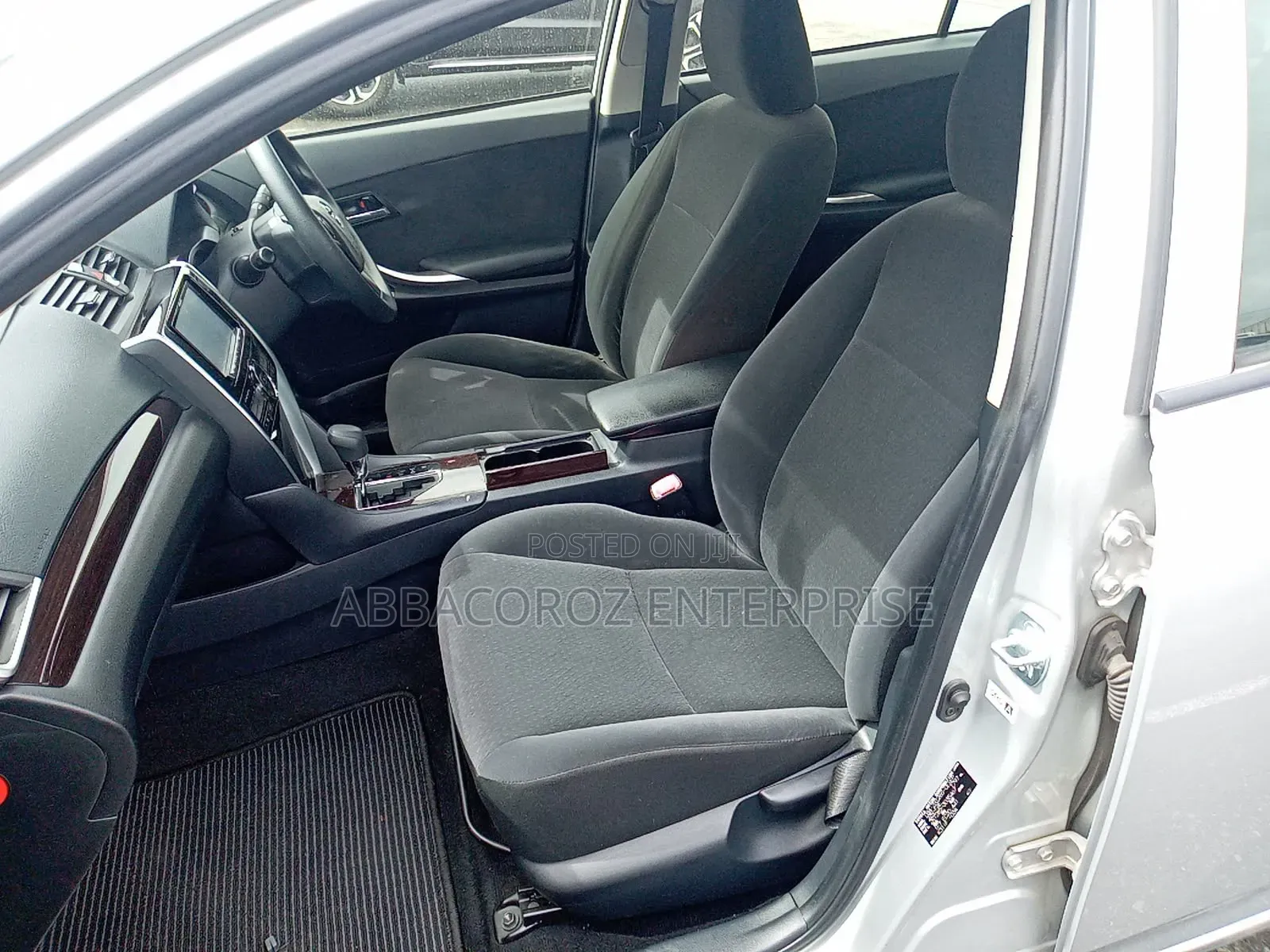 Toyota Allion 2019 Silver