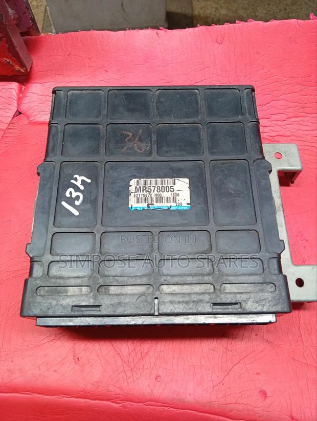Ecu Mitsubishi 204a (4sckts)