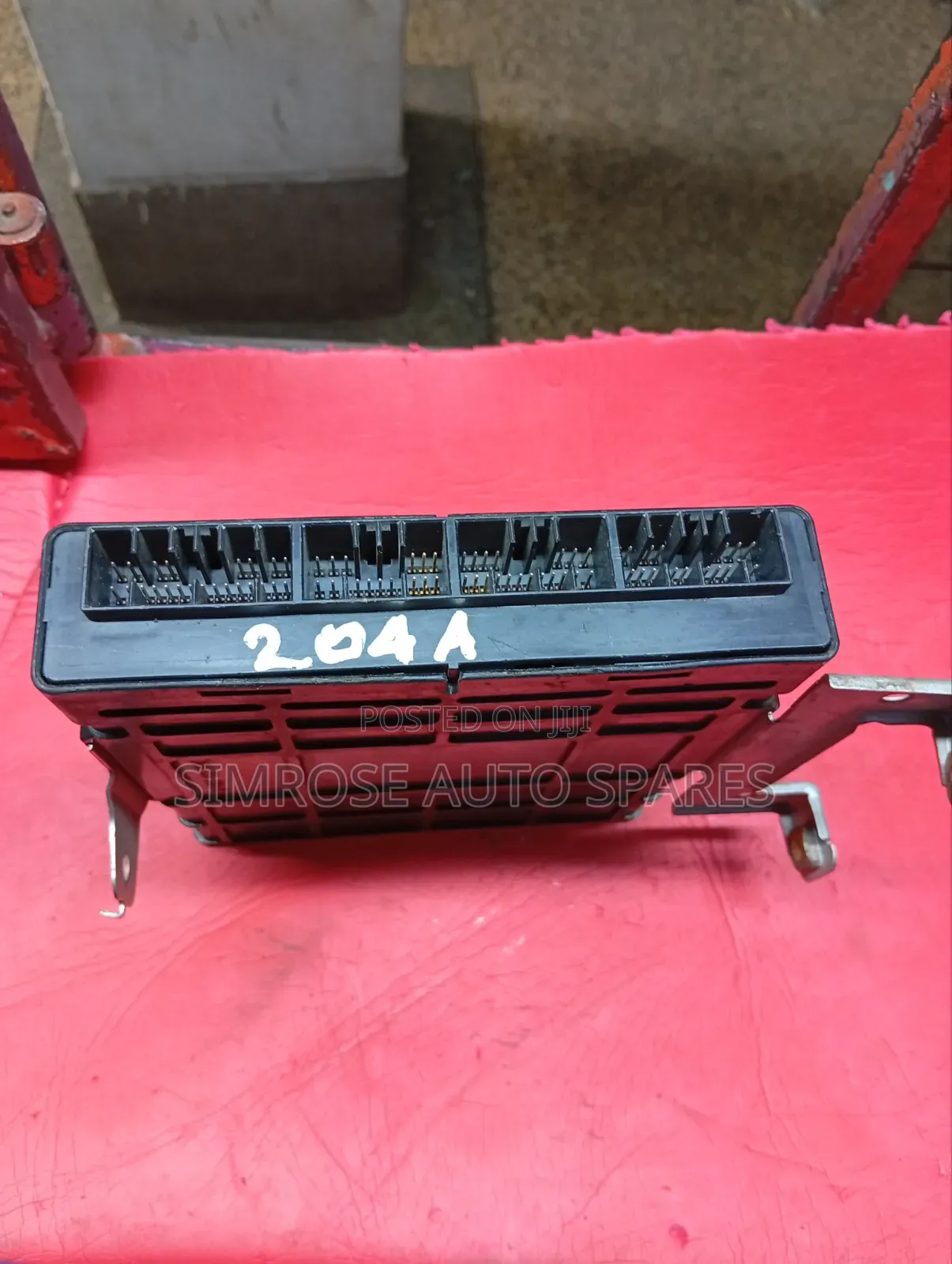 Ecu Mitsubishi 204a (4sckts)