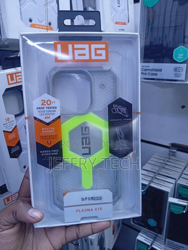 iPhone 16 Pro Clear Backpanel Cover