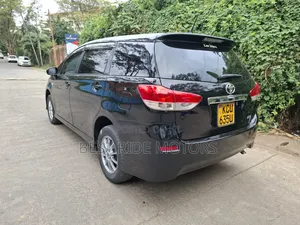 Toyota Wish 2012 Black