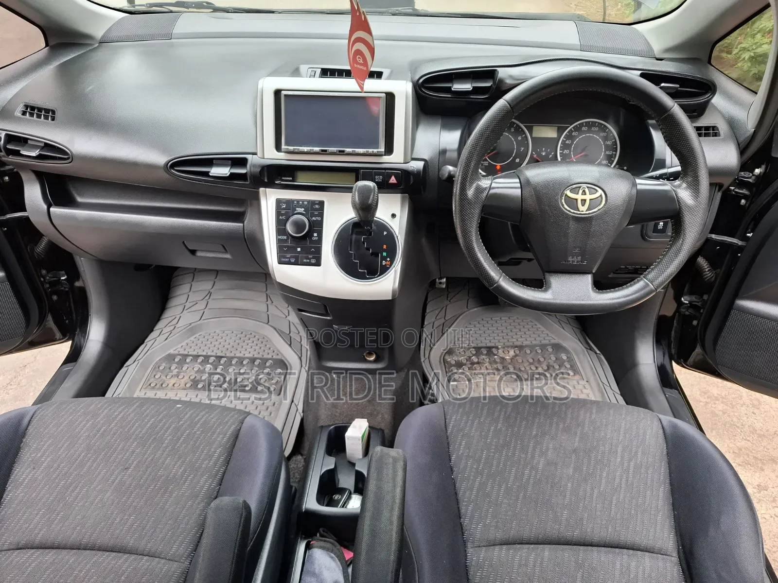 Toyota Wish 2012 Black