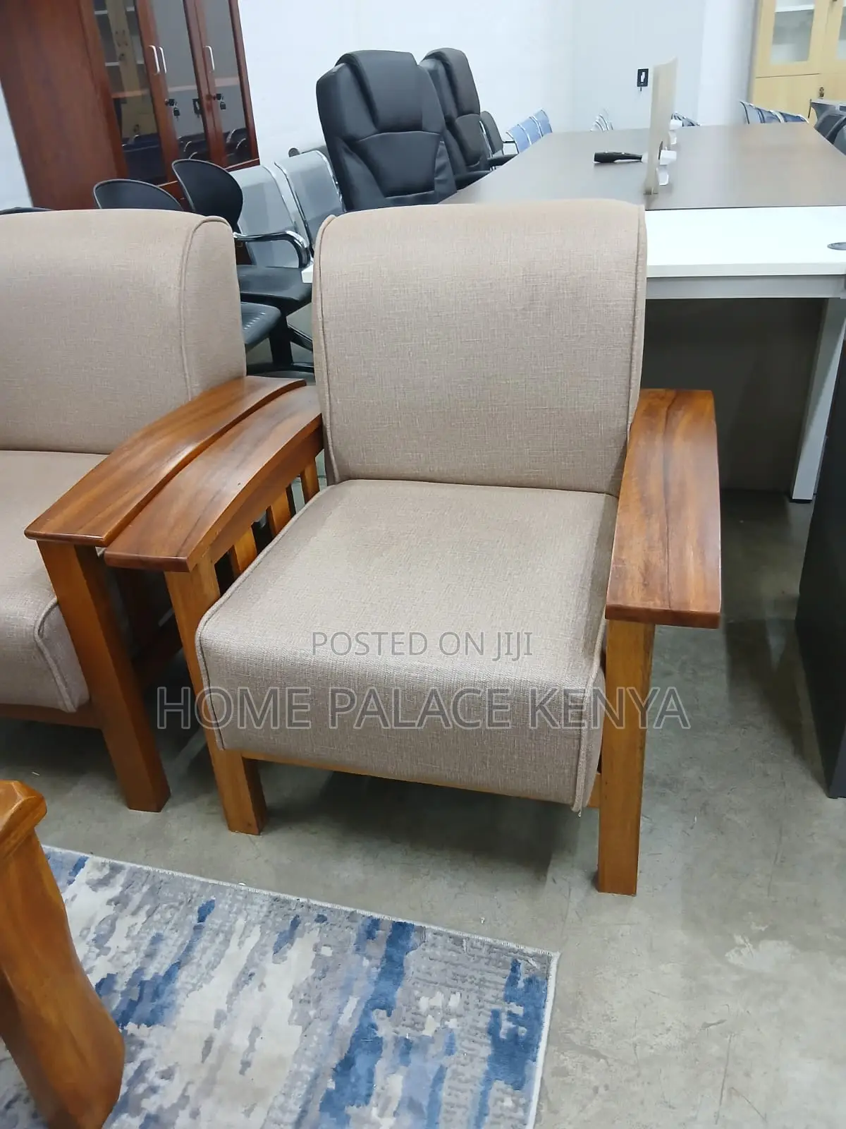 Accent Chair: Classy Style Sectional Accent Sofa