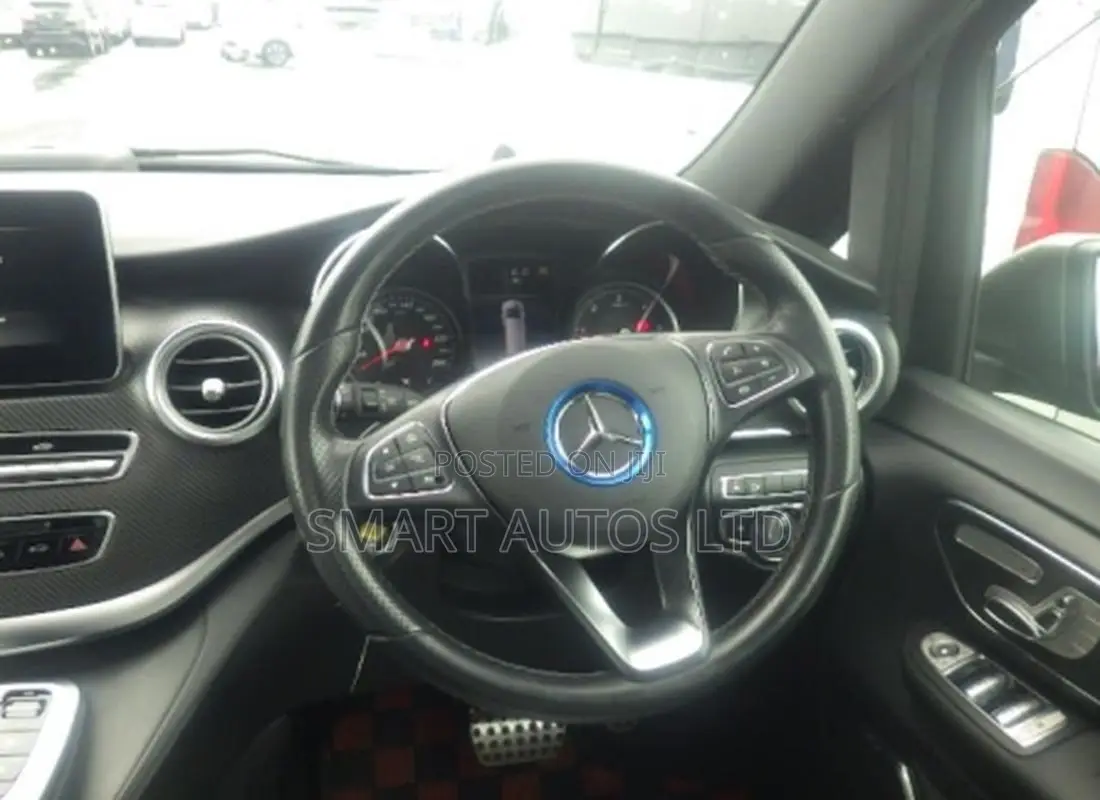 Mercedes-Benz V-Class 2019
