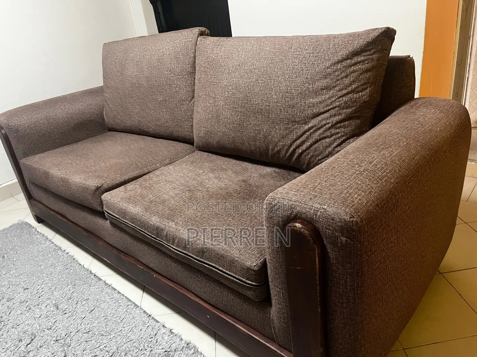 3 Seater Sofa/Couch