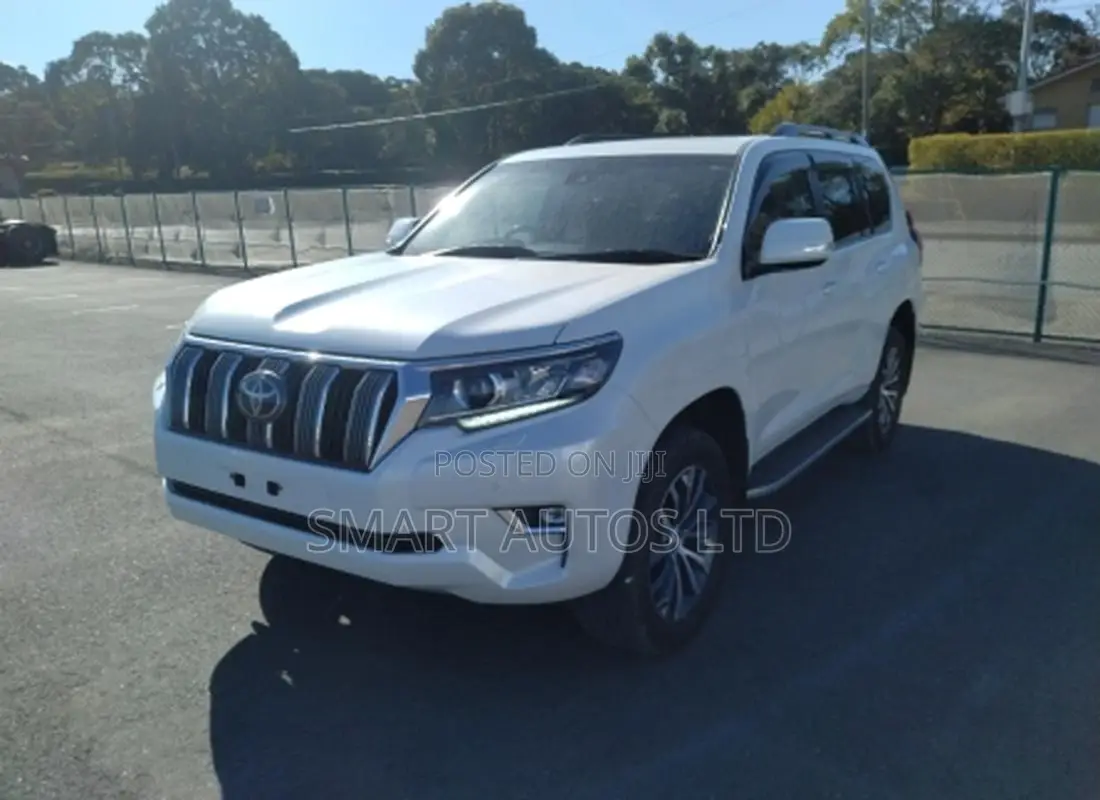 Toyota Land Cruiser Prado 2.8 2020 Pearl