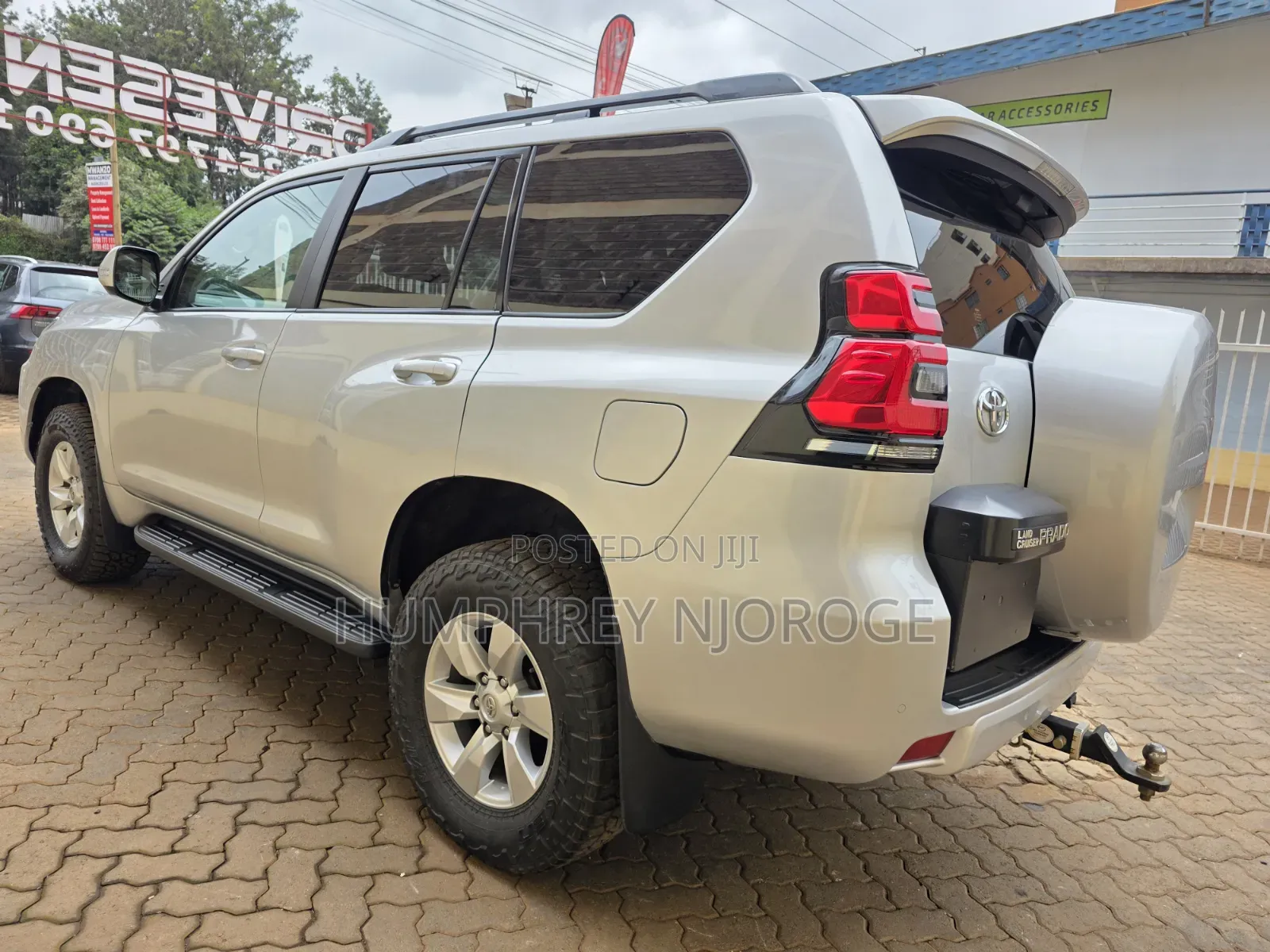 Toyota Land Cruiser Prado 2021 Silver