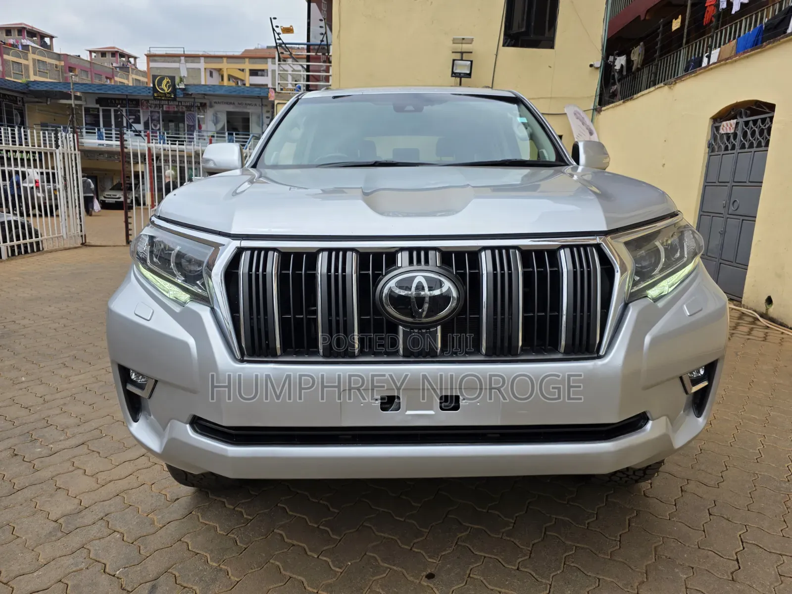 Toyota Land Cruiser Prado 2021 Silver