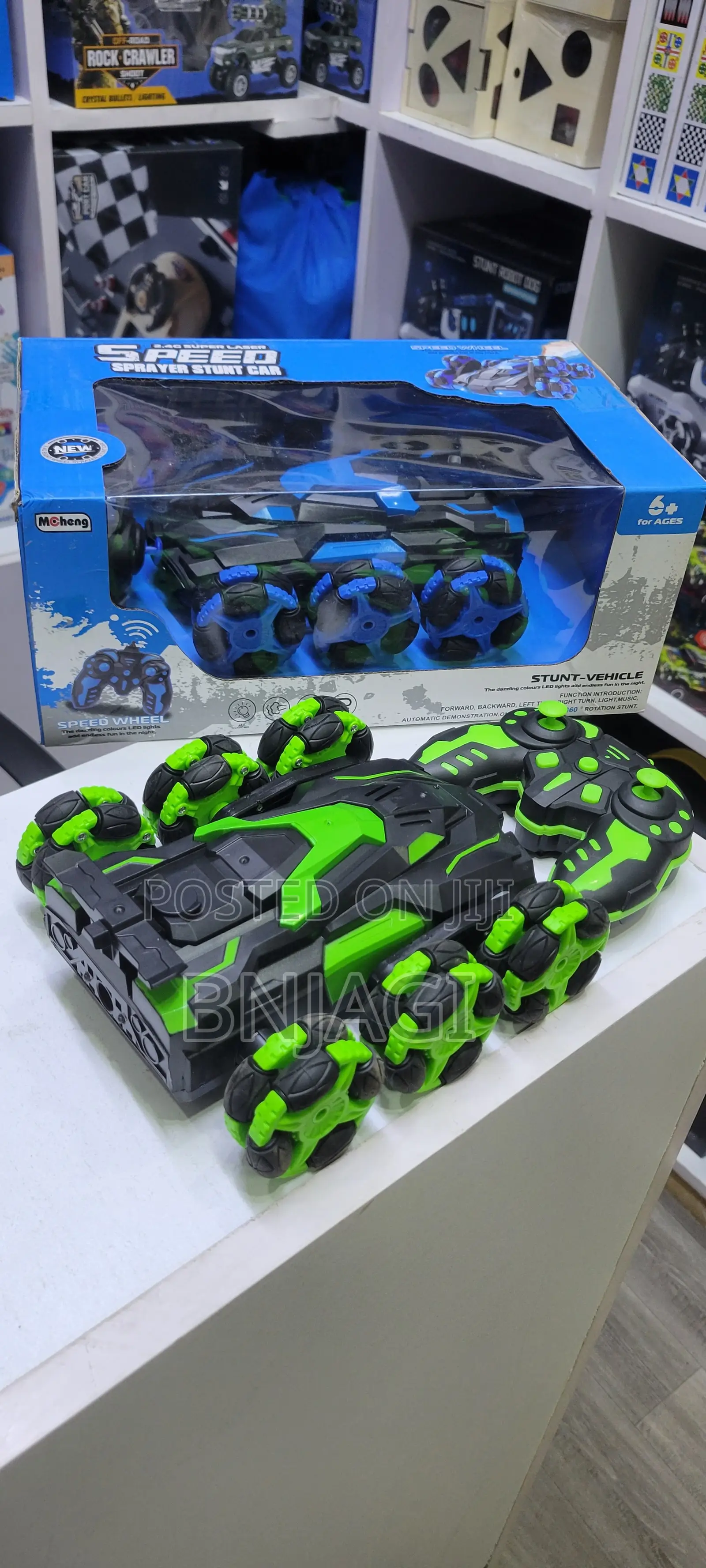 Super Laser Speed Sprayer Stunt Car