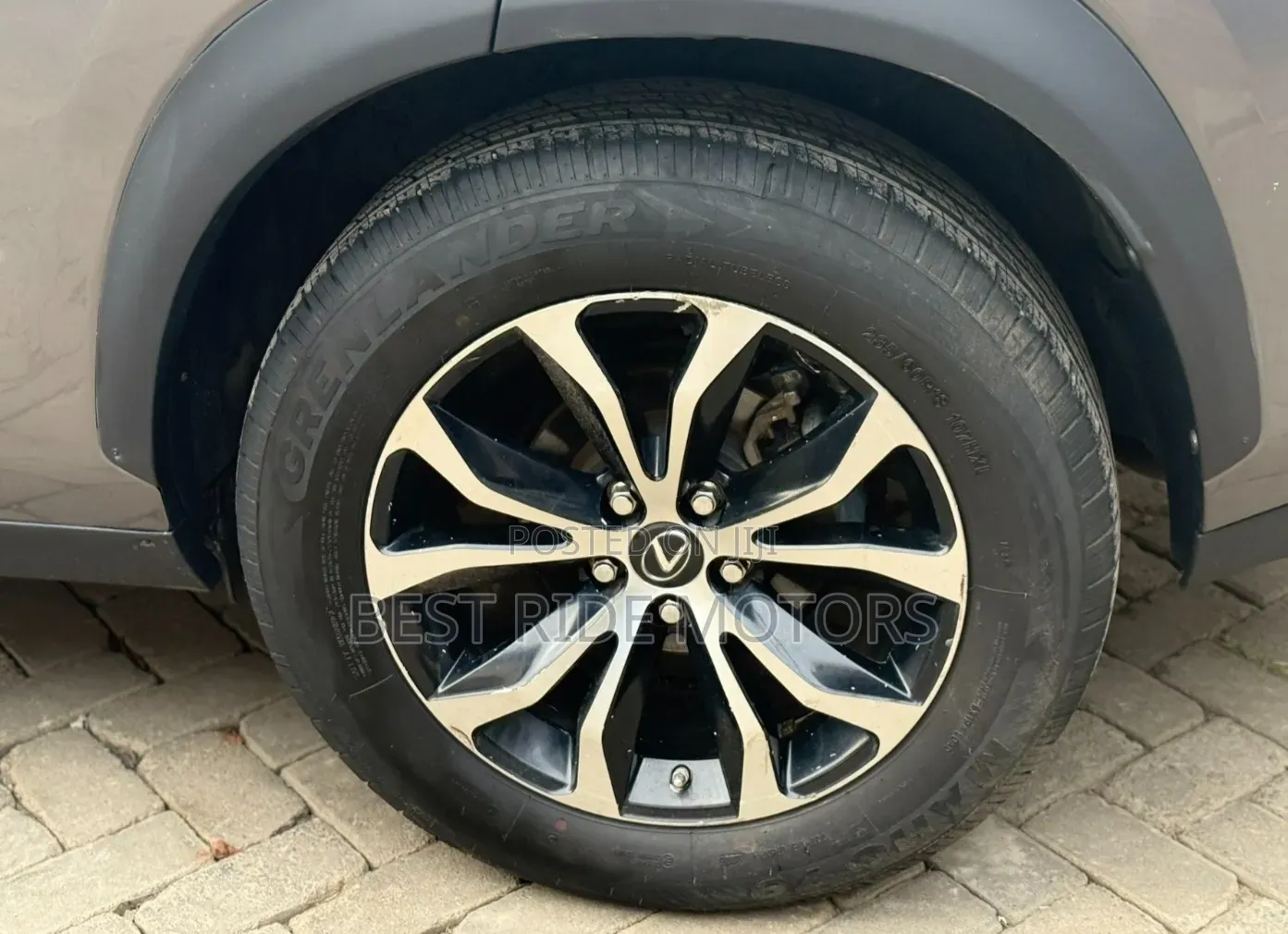 Lexus NX 2014 Gray