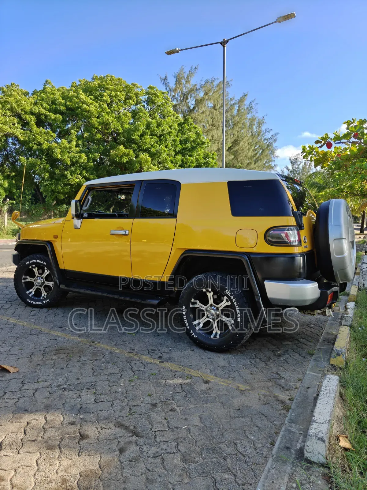Toyota FJ Cruiser 2014