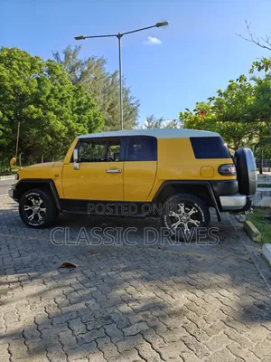 Toyota FJ Cruiser 2014