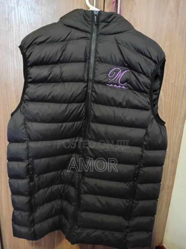 Sleeveless Puffer Jacket