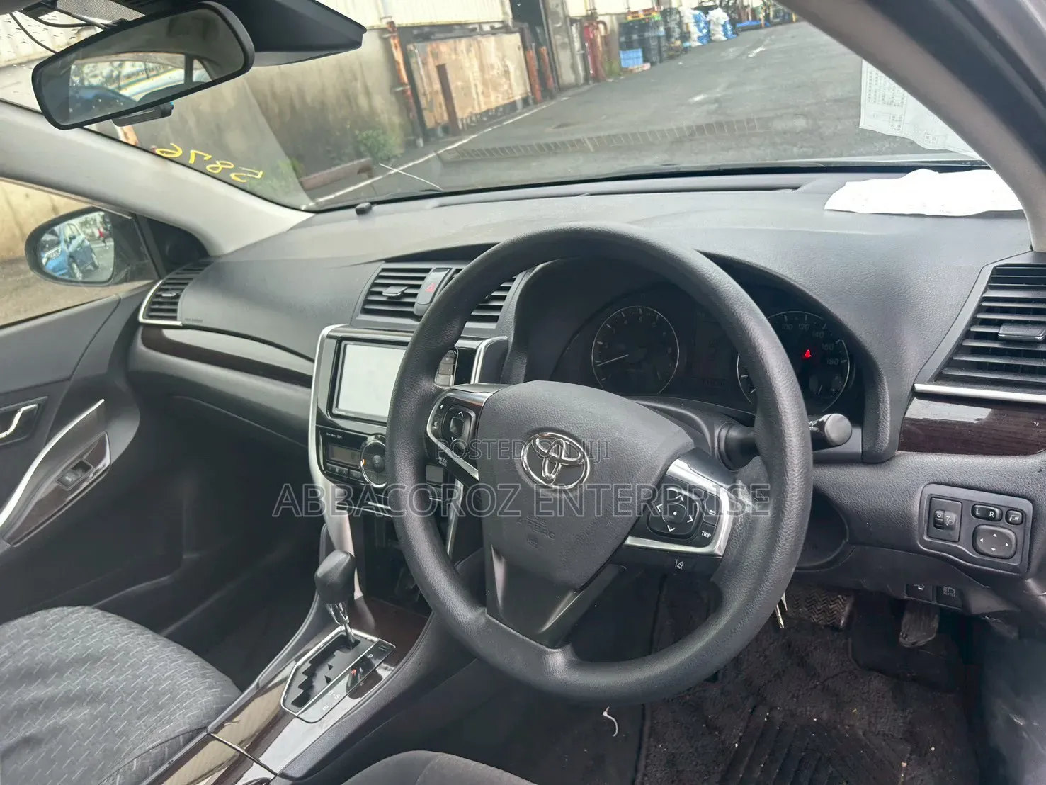 Toyota Premio 2019 Silver