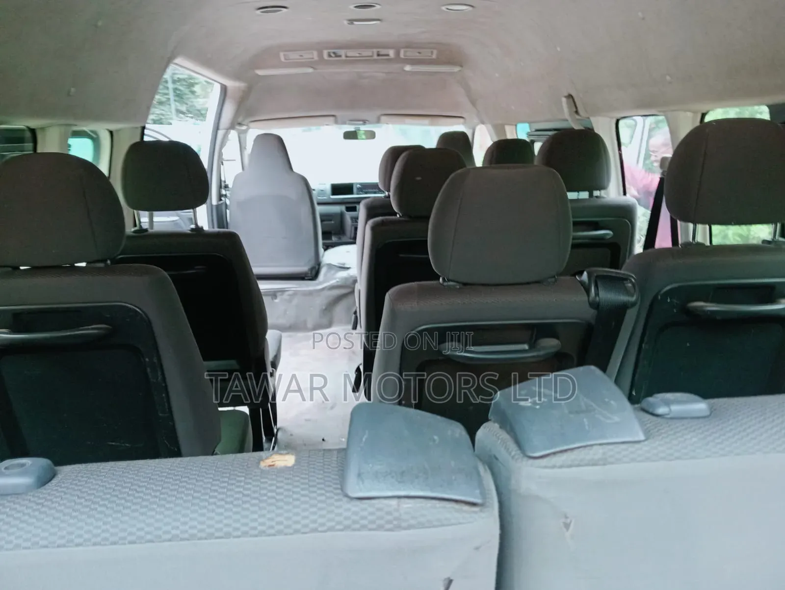 Toyota Grand HiAce 2015 White