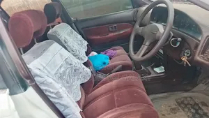 Toyota Corolla 1998 White