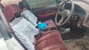 Toyota Corolla 1998 White