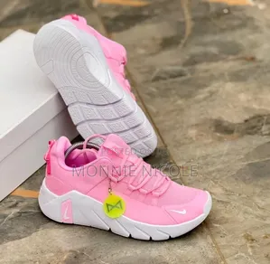 Women Nike Metcon Runner -Sneaker