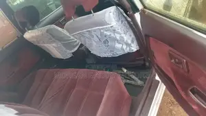 Toyota Corolla 1998 White
