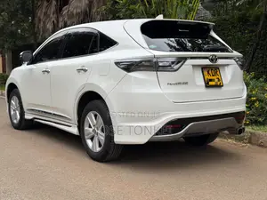 Toyota Harrier 2017 White