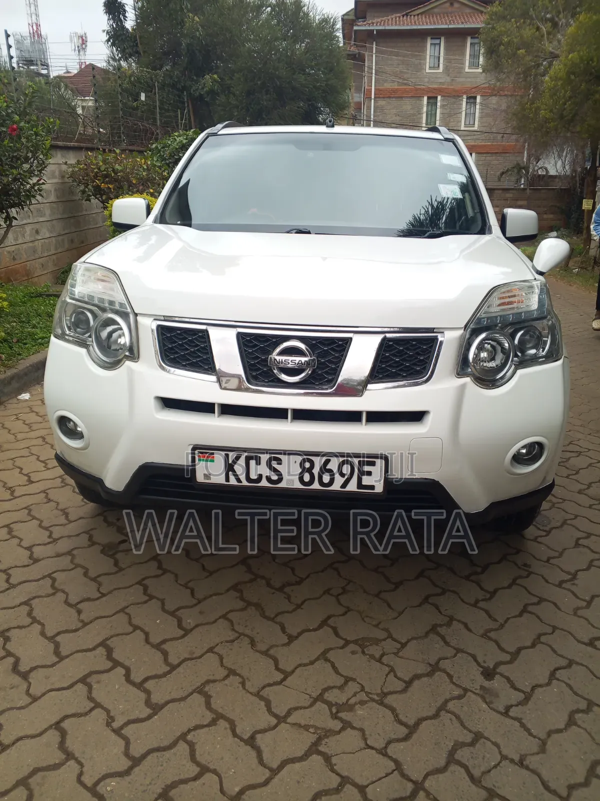 Nissan X-Trail 2011 White