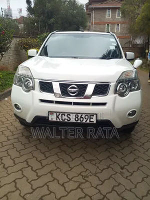 Nissan X-Trail 2011 White