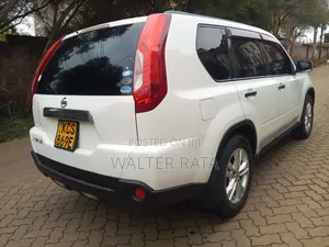 Nissan X-Trail 2011 White