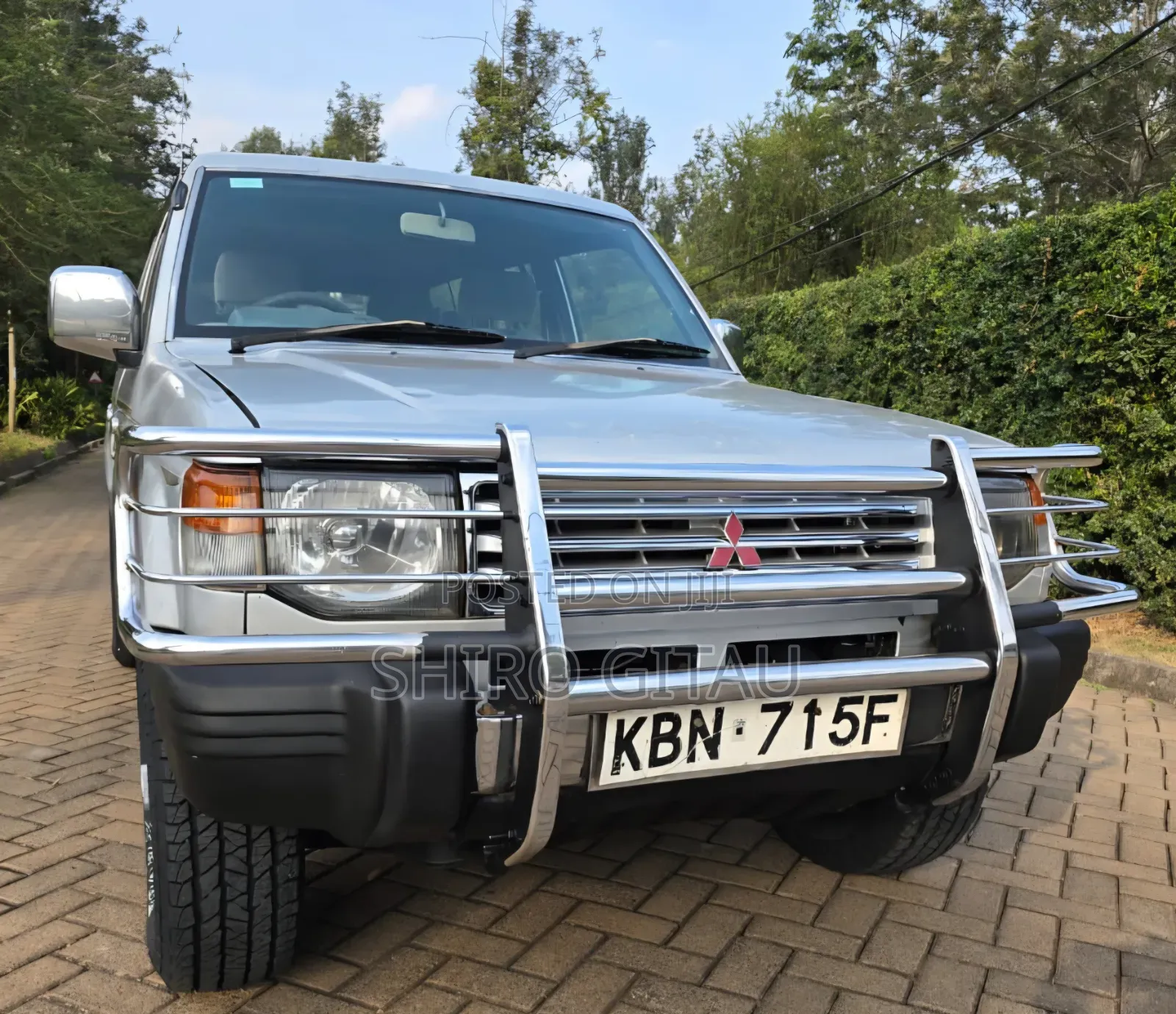 Mitsubishi Pajero 2009 Silver