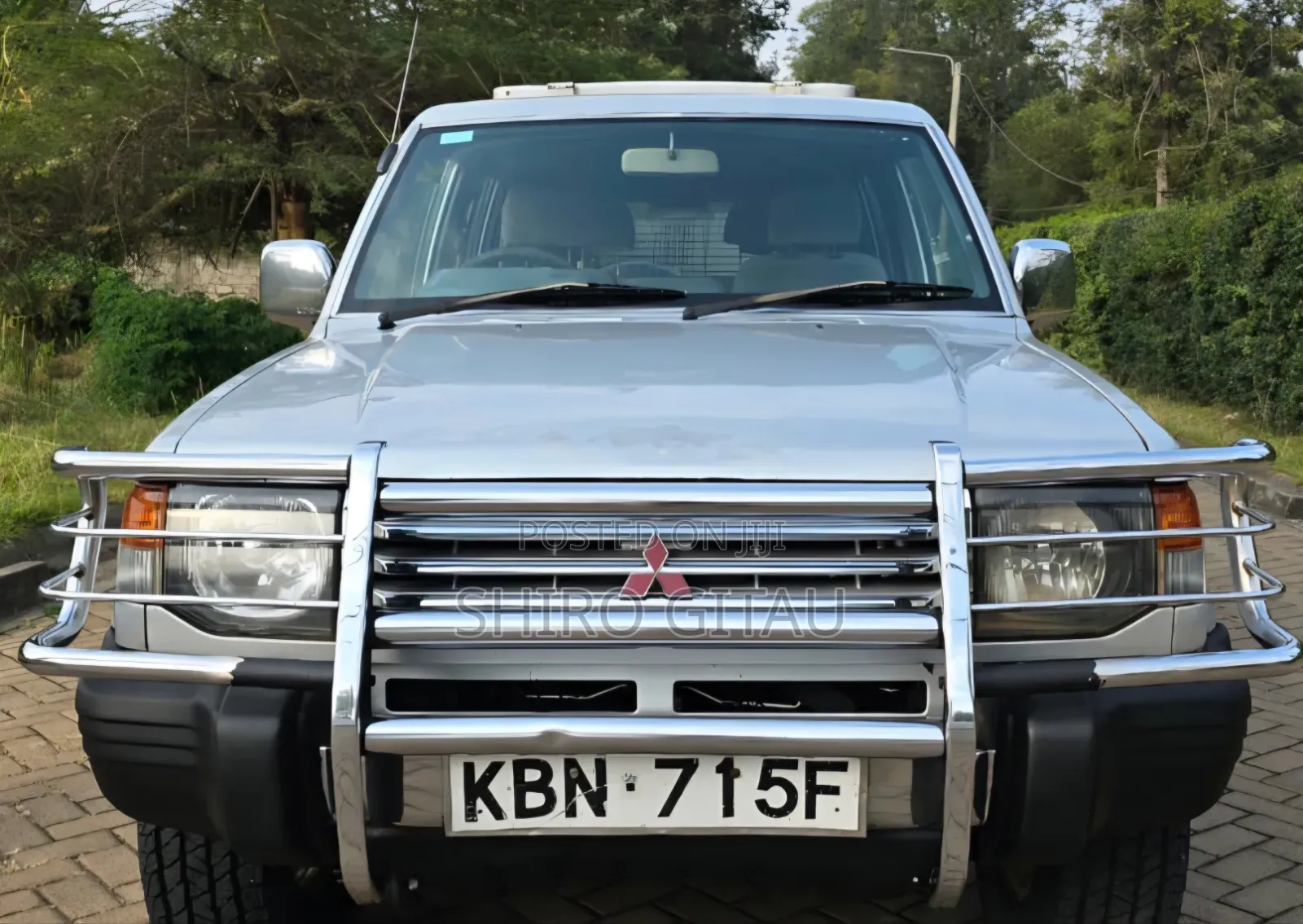 Mitsubishi Pajero 2009 Silver