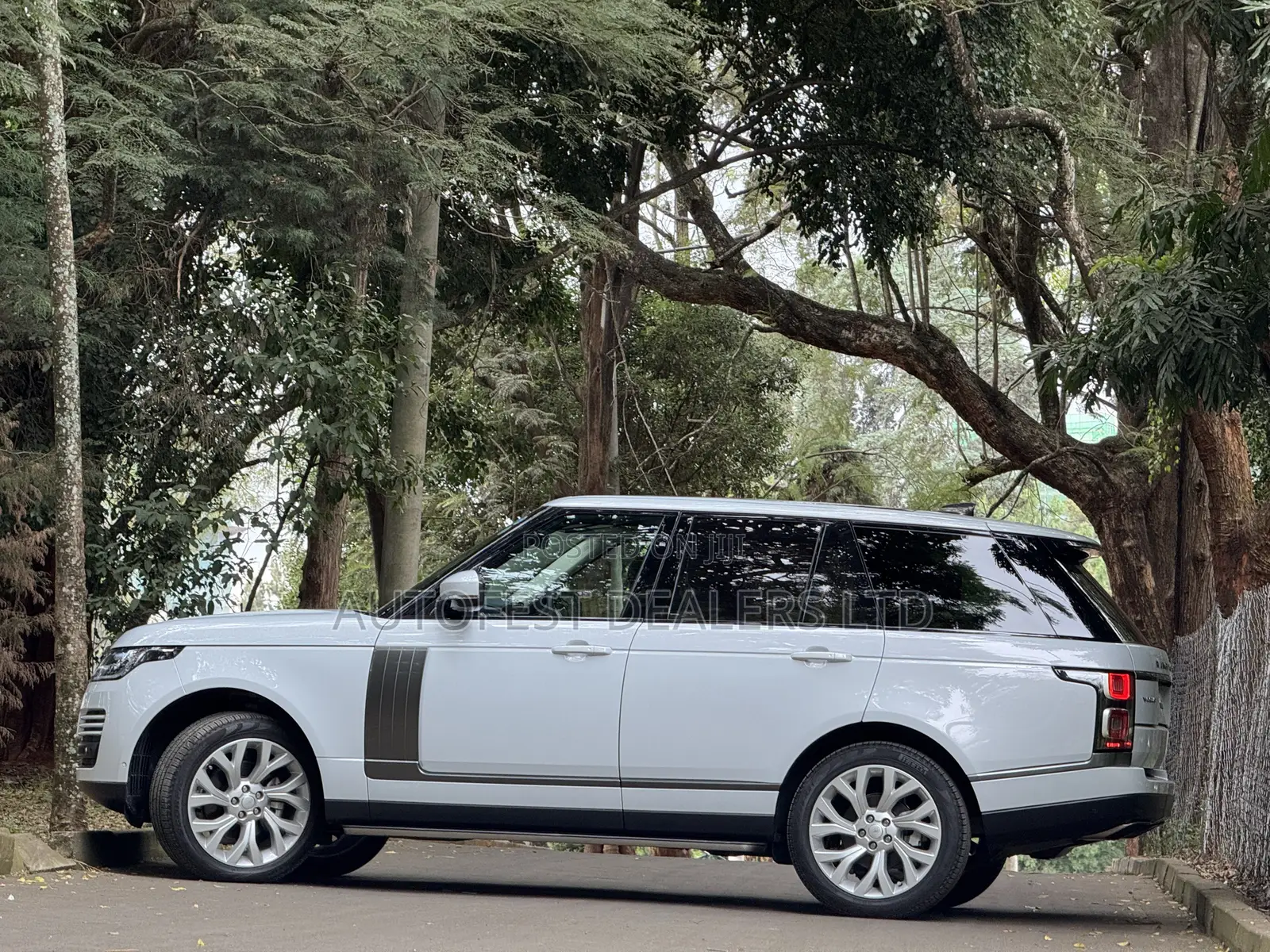 Land Rover Range Rover Vogue 2019 White