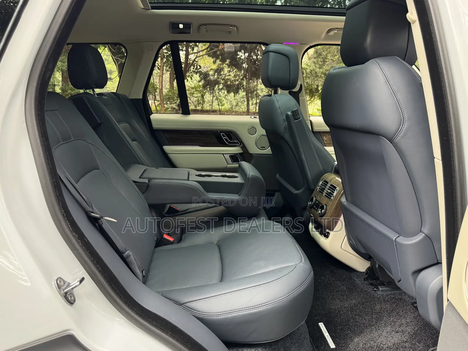 Land Rover Range Rover Vogue 2019 White