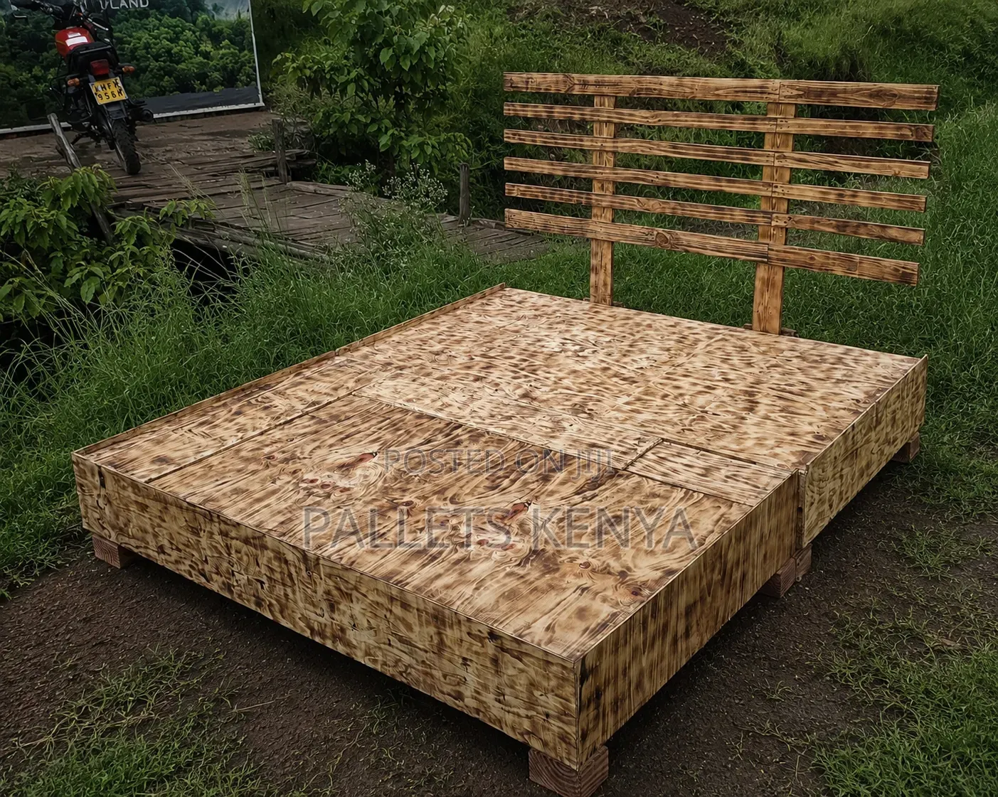 5×6 Heavy-Duty Pallet Bed – Strong Back-Friendly
