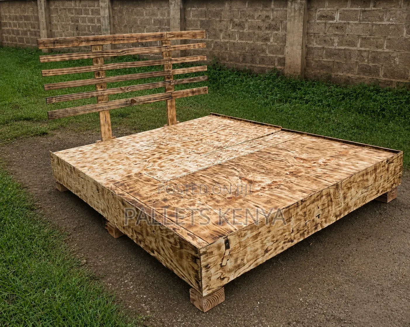 5×6 Heavy-Duty Pallet Bed – Strong Back-Friendly
