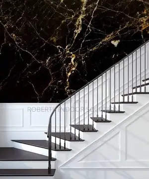 Beautiful Gold and Black Wallpaper